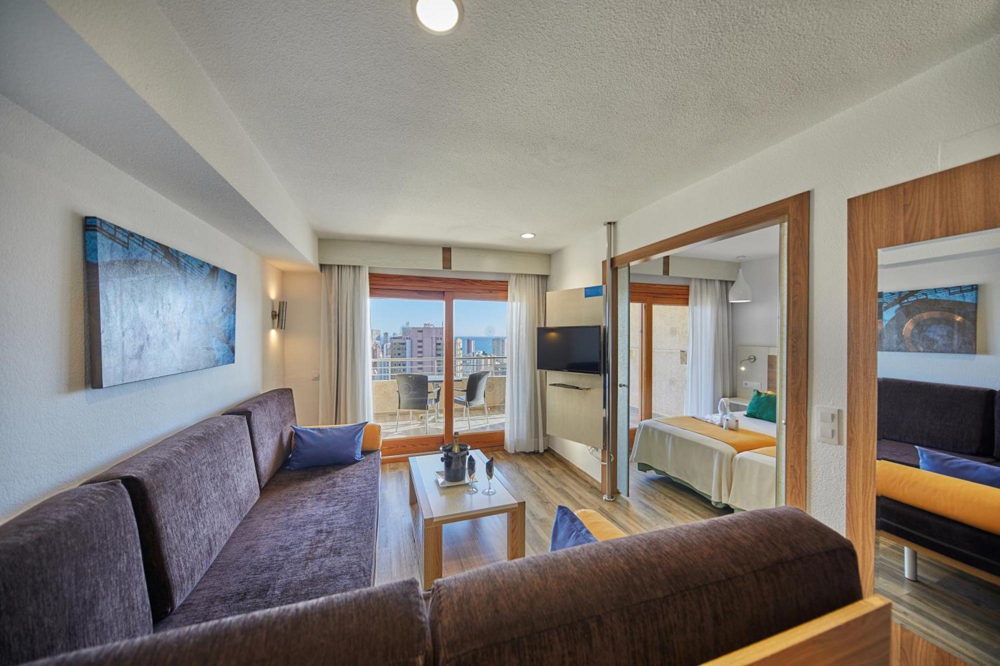 Sandos Benidorm Suites Quarto foto